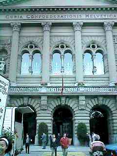 Bundeshaus von vorne