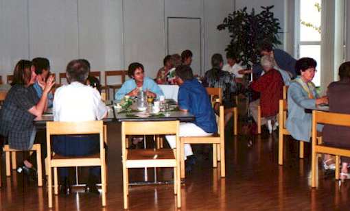 zmorgen2.jpg (22001 Byte)