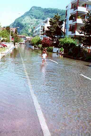 Achereggstrasse.jpg (24526 Byte)