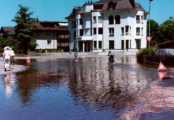 Bahnhofstrassejpg (24094 Byte)