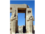 luxor0415.jpg
